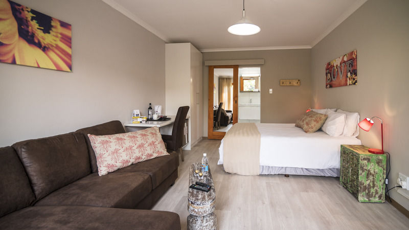 סווקופמונד Organic Stay Guesthouse מראה חיצוני תמונה